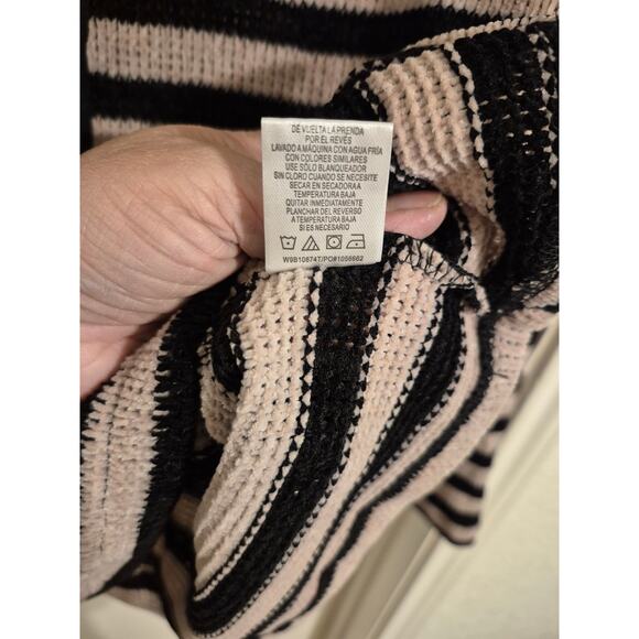 Wildflower Striped Buttersoft Sweater with Hood-Size L-NWT - Picture 5 of 9